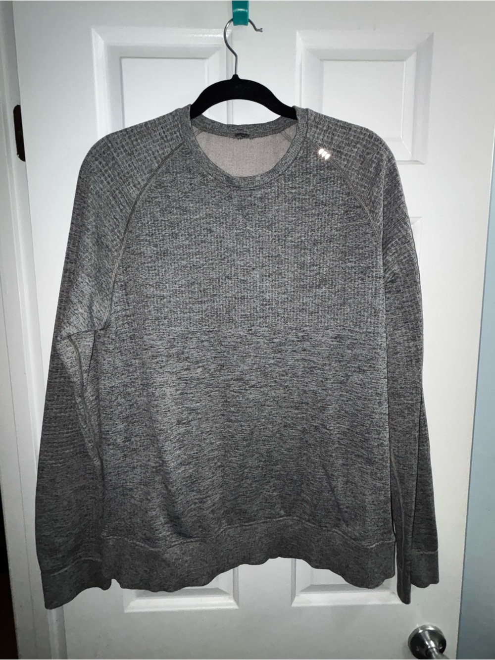 Mens Lululemon Grey Crewneck Sweater - Comfortable Everyday Layer